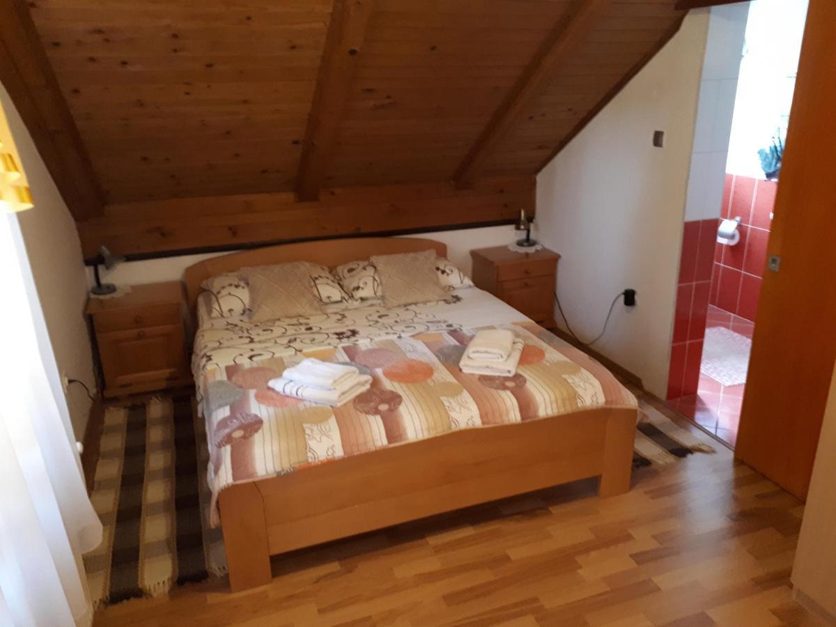Plitvička Jezera Guest House Family Varda Plitvice Lakes מראה חיצוני תמונה