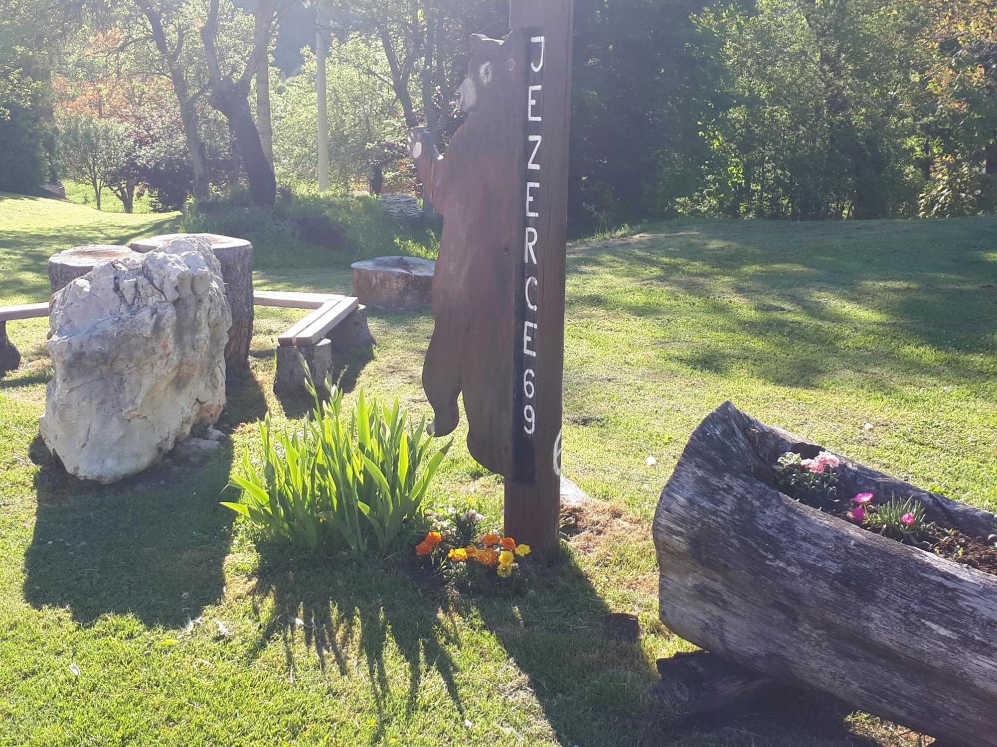 Plitvička Jezera Guest House Family Varda Plitvice Lakes חדר תמונה