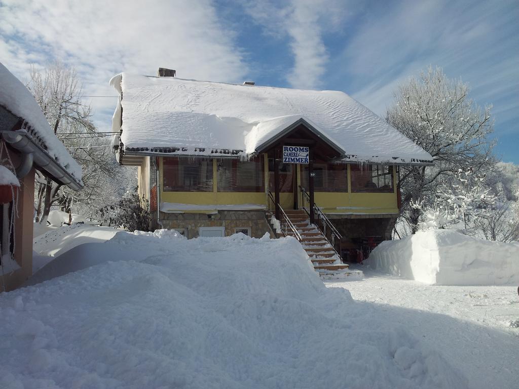 Plitvička Jezera Guest House Family Varda Plitvice Lakes מראה חיצוני תמונה