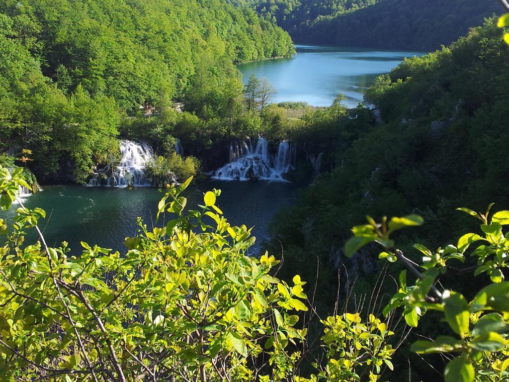 Plitvička Jezera Guest House Family Varda Plitvice Lakes מראה חיצוני תמונה