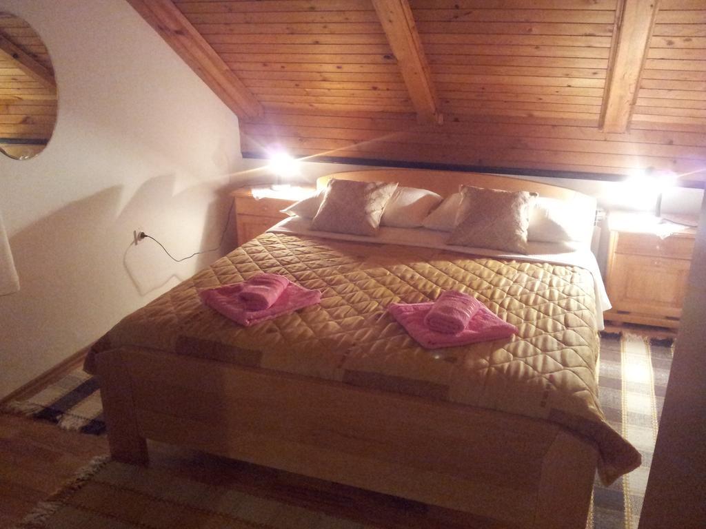 Plitvička Jezera Guest House Family Varda Plitvice Lakes מראה חיצוני תמונה